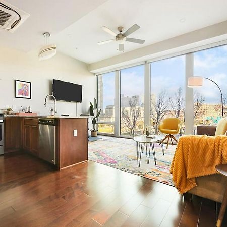Hostwise Stays - The Washington At Chatham - Free Parking, Private Gym, Skyline Views! Pittsburgh Buitenkant foto